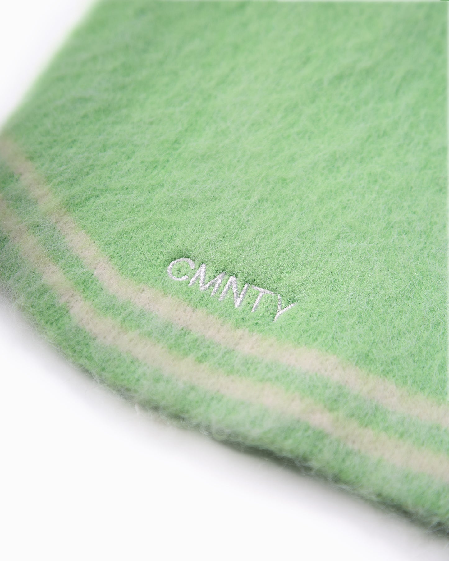 Matcha Mohair Short (Matcha/Ivory)
